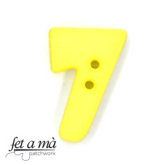 Botón número 7 amarillo